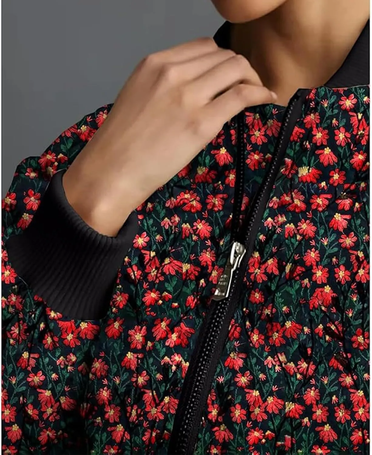 Women's Cropped Floral Print Bomber Jacket Winter Warm Puffer Jacket Zip Up Padded Coat with Pockets